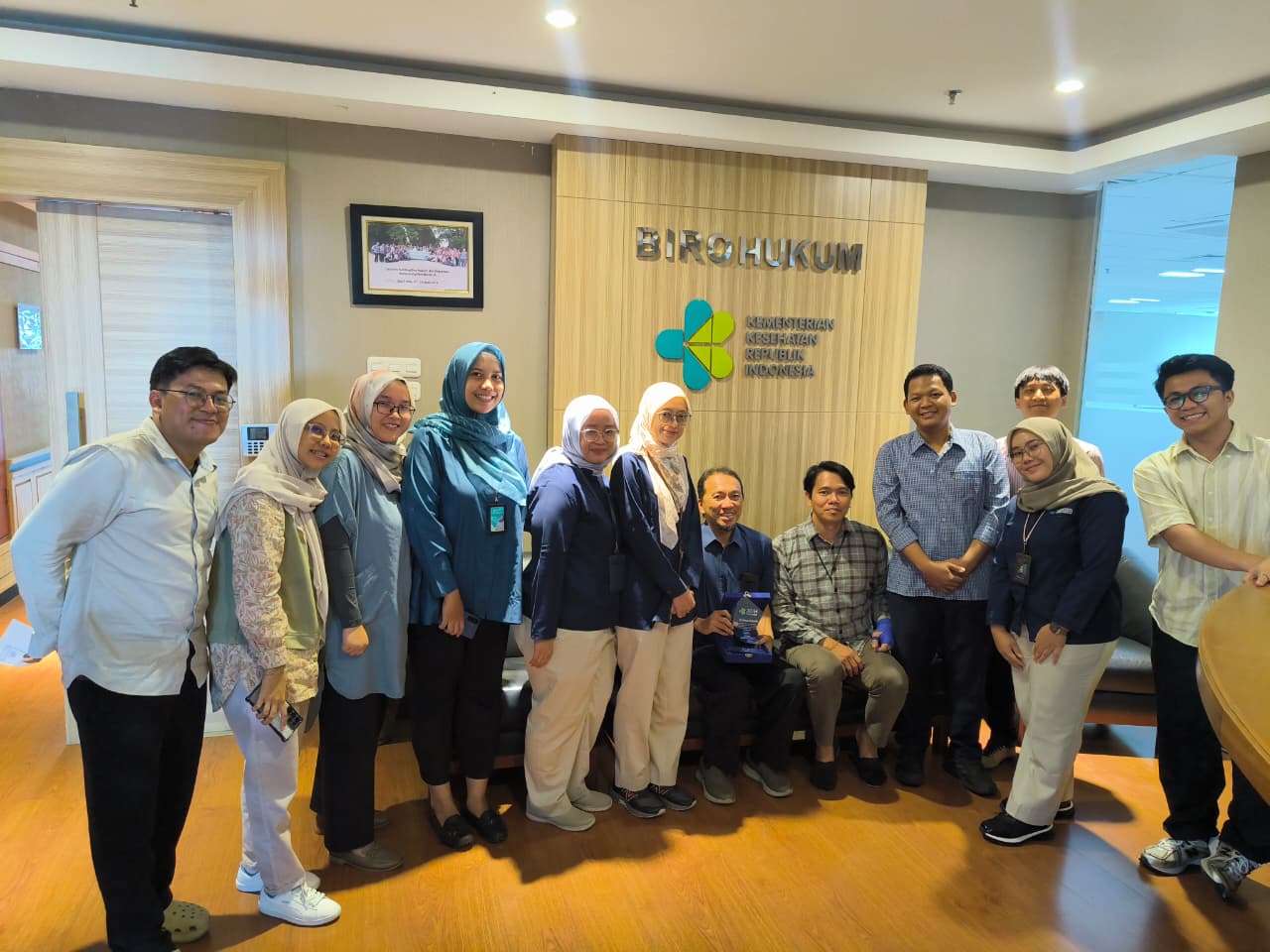 Sesi Foto Bersama Anggota JDIH Kementerian Kesehatan dengan Anggota JDIH Kementerian Perdagangan